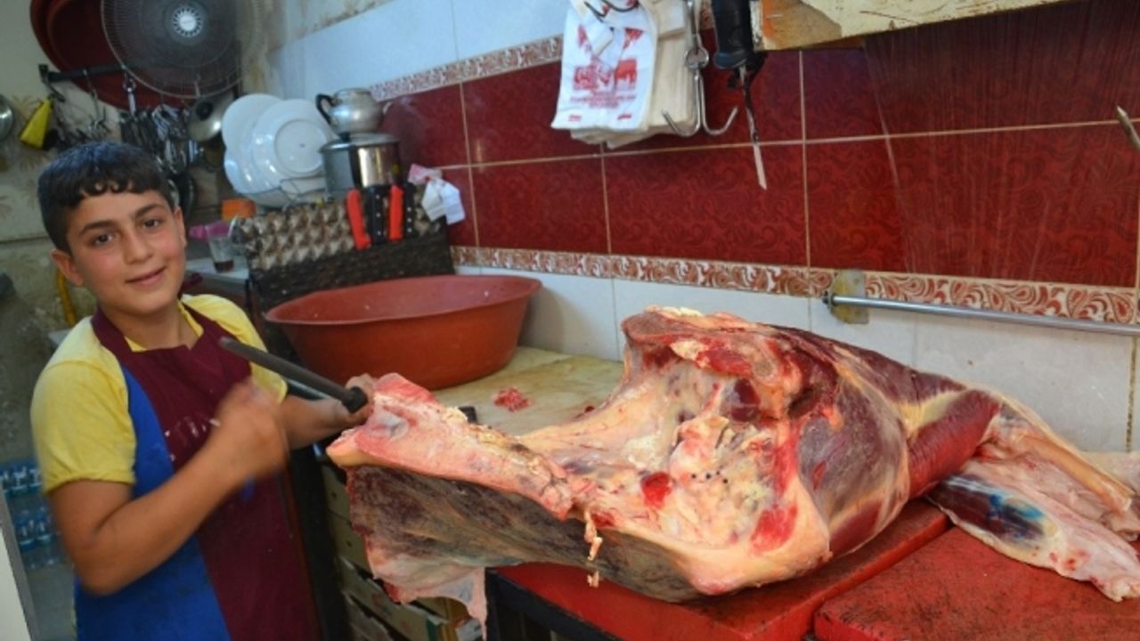 (Özel haber) Manisalı Ferdi Tayfur’un hedefi ’Nusret’ olmak