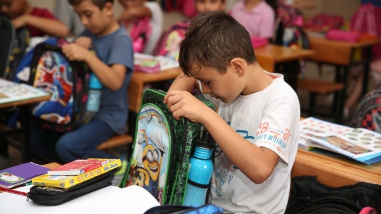 ’Bir Fotoğraf Bir Mutlu Çocuk’ projesiyle Somalı çocukları sevindirdiler