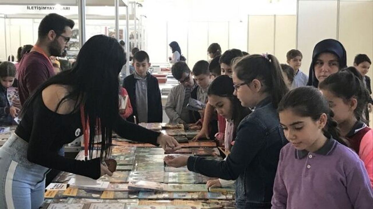 Kitap Fuarı 9 gün boyunca ziyaretçi akınına uğradı