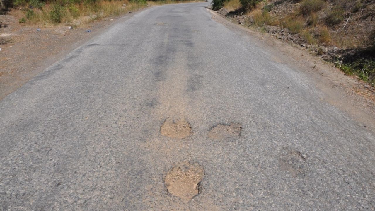 Spil, yama değil asfalt istiyor!