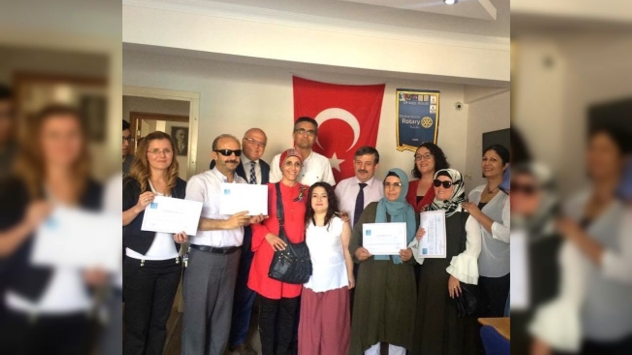 Görme engelliler okuma yazmayı öğrendi