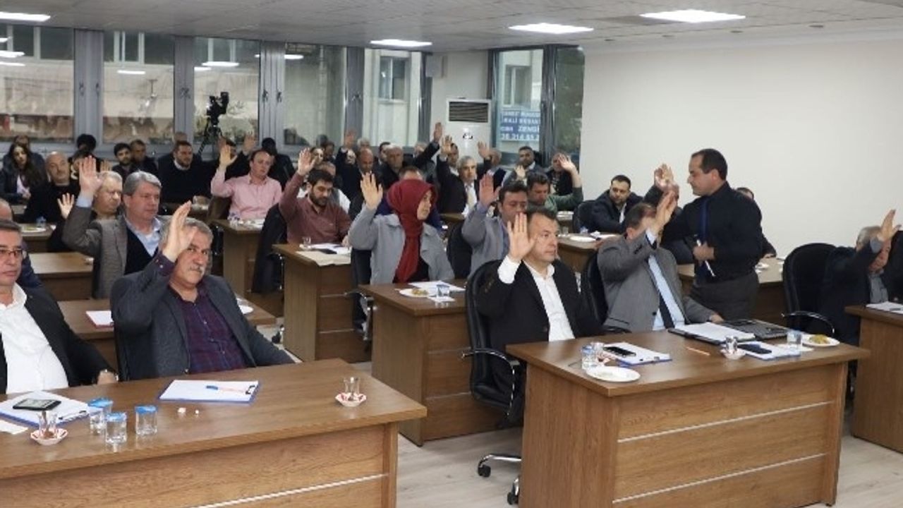 Turgutlu Belediyesinde en düşük maaş 2 bin 580 TL oldu