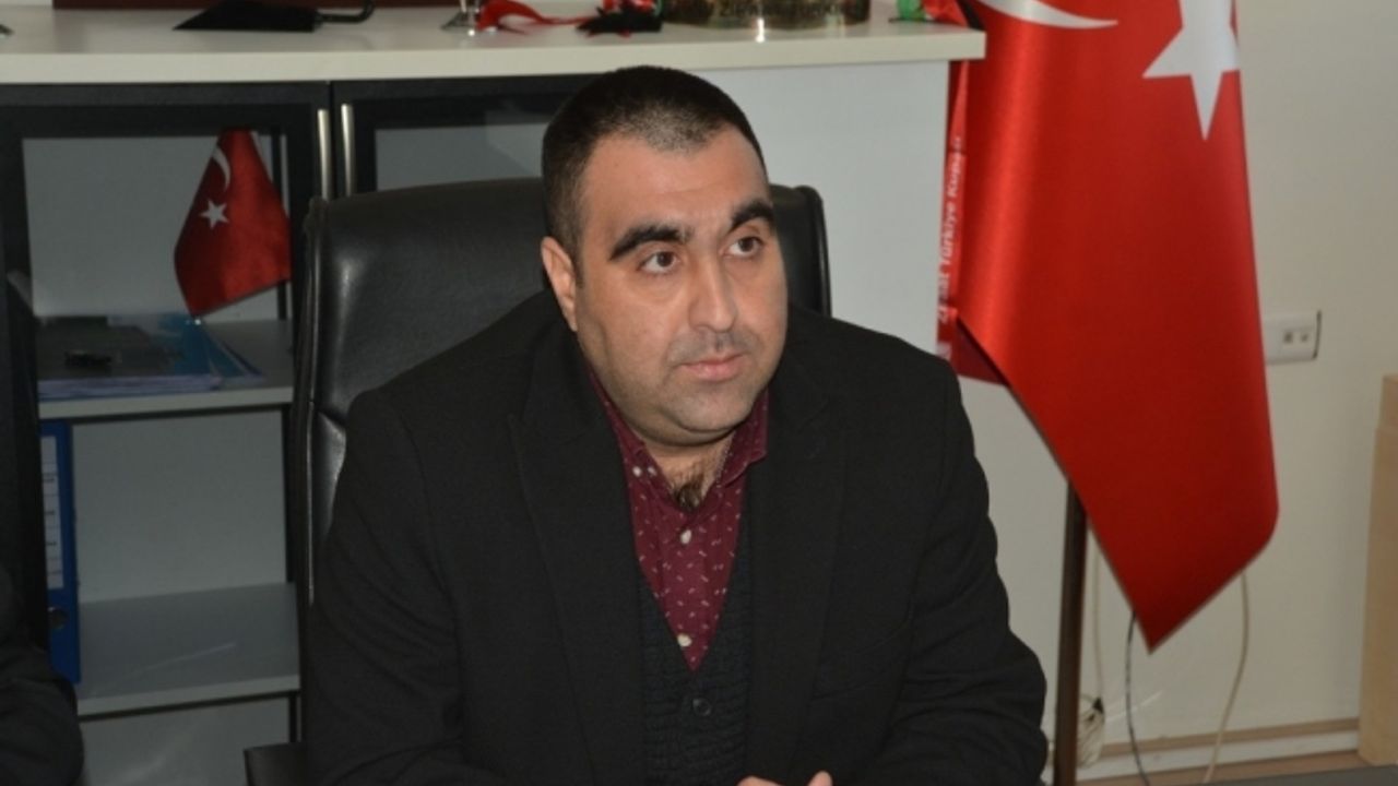 Akhisarspor Başkanı Fatih Karabulut: "Bir an önce kararın resmi olarak yayınlanmasını bekliyoruz"