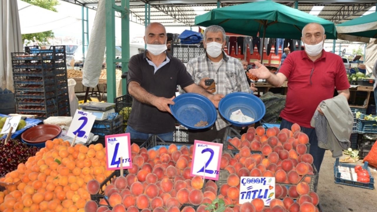 Karaköy ve Alaybey pazar istiyor!