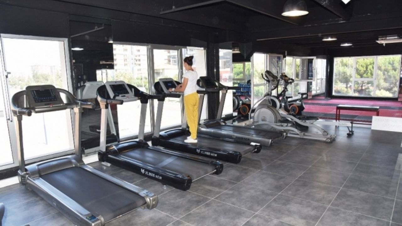 Yunus Emre Millet Çarşısı Spor Salonu açılıyor