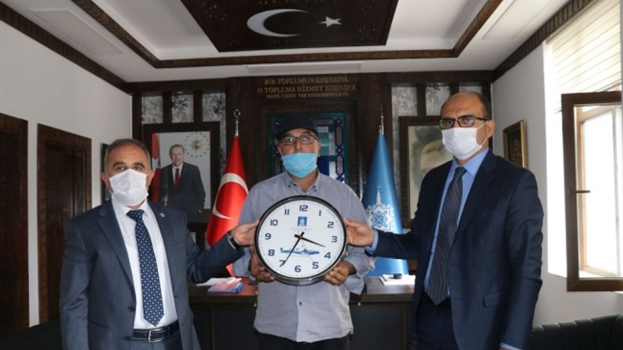 Gördes’te, yaralı bulanan karaca tedavi altına alındı