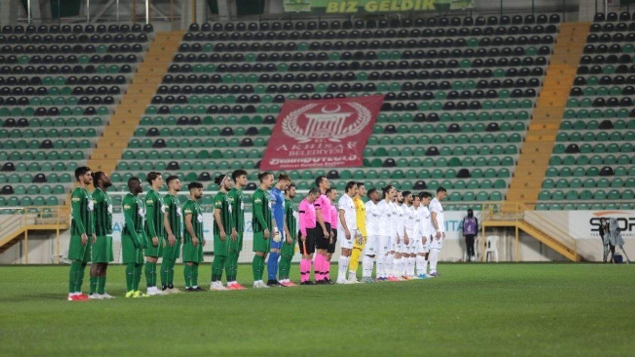 TFF 1. Lig: Akhisarspor: 0 - Altay: 0 (İlk yarı sonucu)