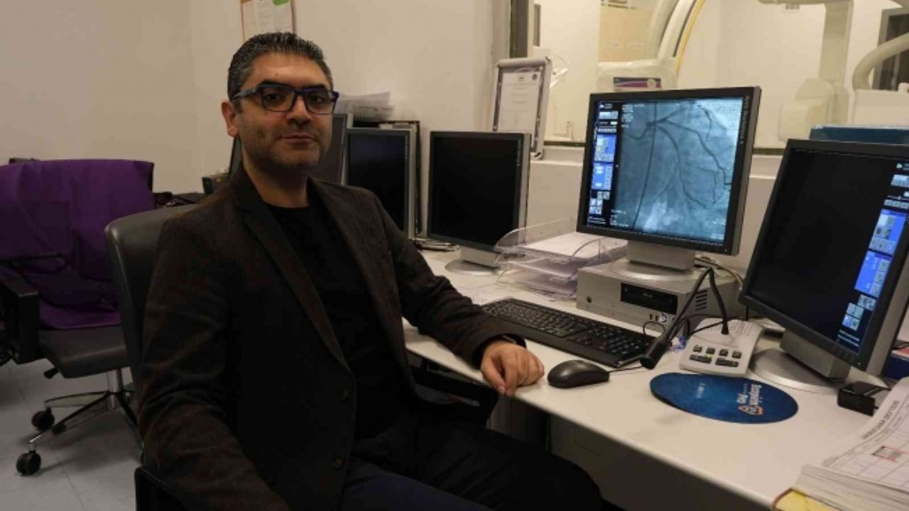 Uzmanlar uyarıyor: "Halı saha maçı öncesi kardiyoloğa görünün"