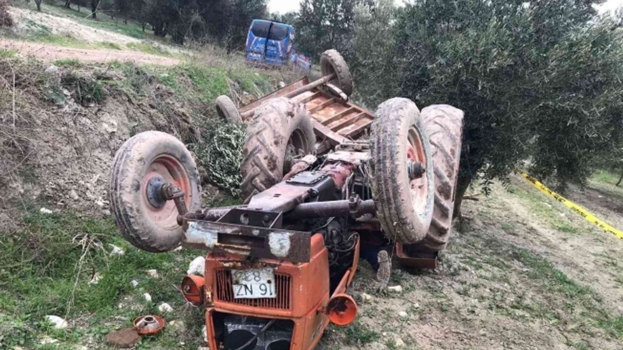 Devrilen traktörün altında kalan çiftçi hayatını kaybetti