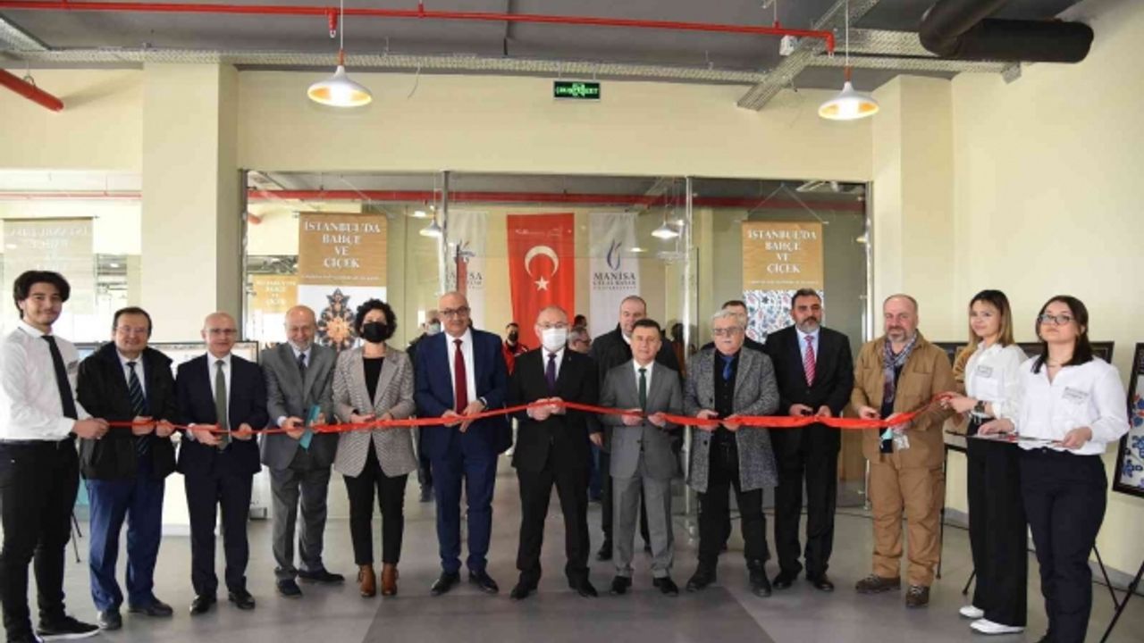 Manisa’da ‘İstanbul Bahçe ve Çiçek’ resim sergisi açıldı