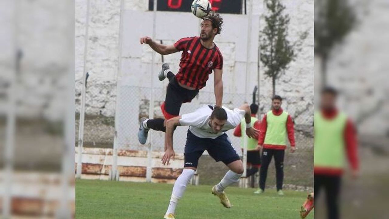 TFF 2. Lig: Turgutluspor: 0 - Sarıyer: 2