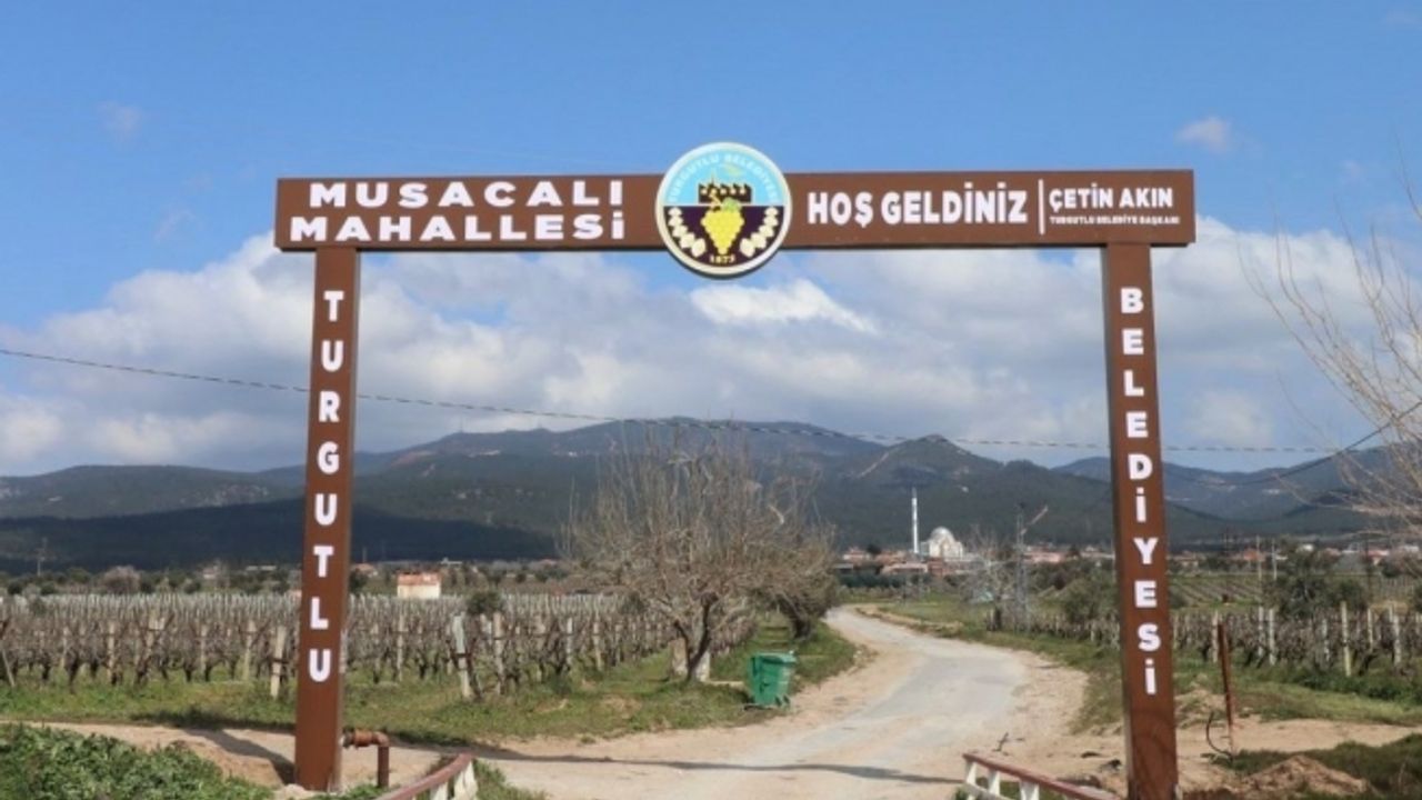 Turgutlu Belediyesinden 5 kırsal mahalleye hoş geldin tabelası