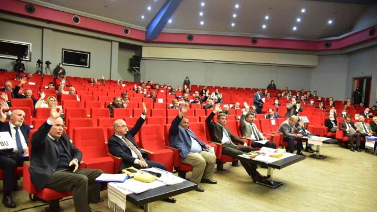 Manisa Büyükşehir Encümen ve Meclis İhtisas Komisyon Üyeleri seçildi