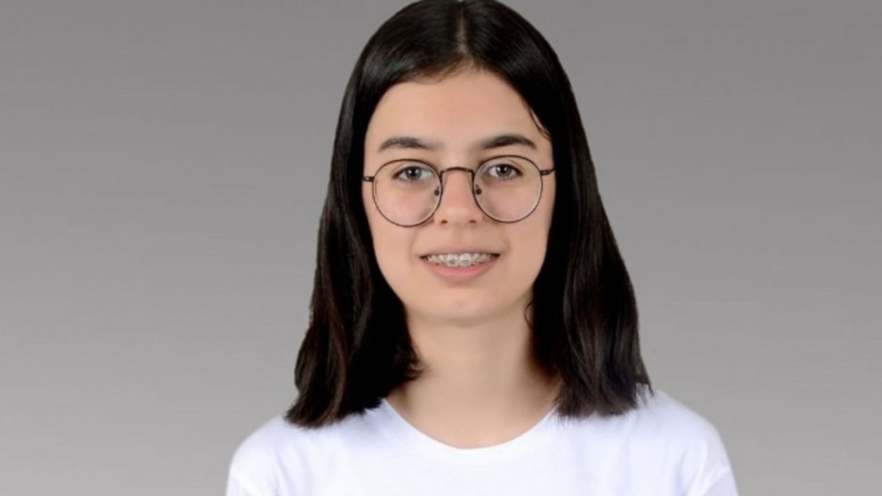 İmam Hatipli öğrenci sadece okuldaki eğitimle LGS’de Türkiye şampiyonu oldu