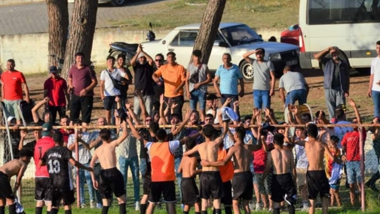 Beş yıl sonra katıldıkları amatörde şampiyon oldular