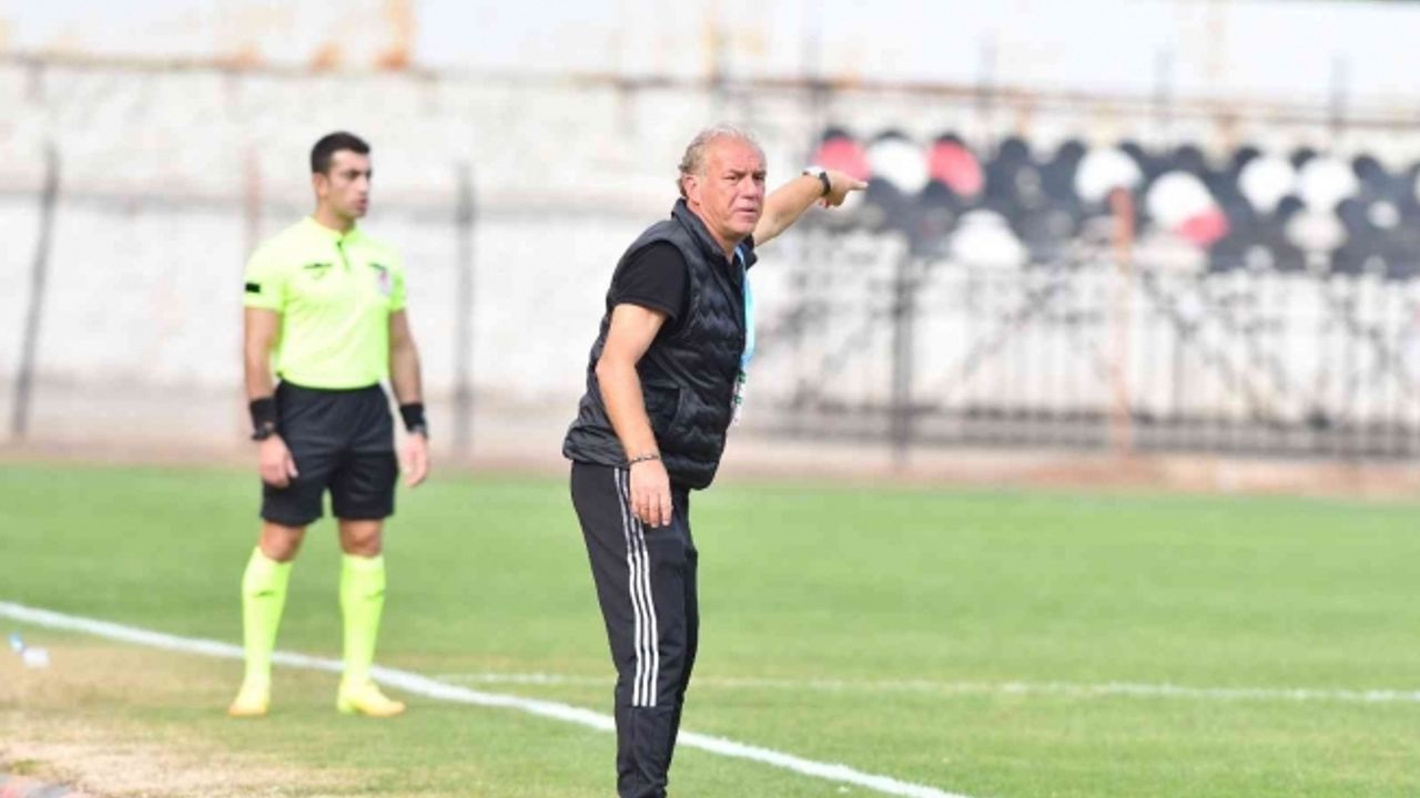 Turgutluspor Doğan Engin ile kazanmaya devam ediyor