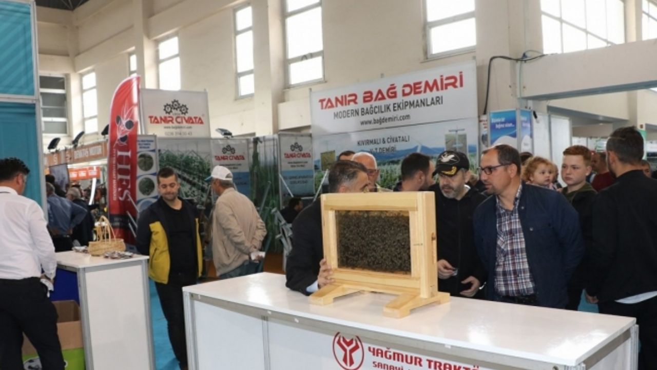 Tarım Fuarında Manisa Büyükşehir Belediyesi standına yoğun ilgi