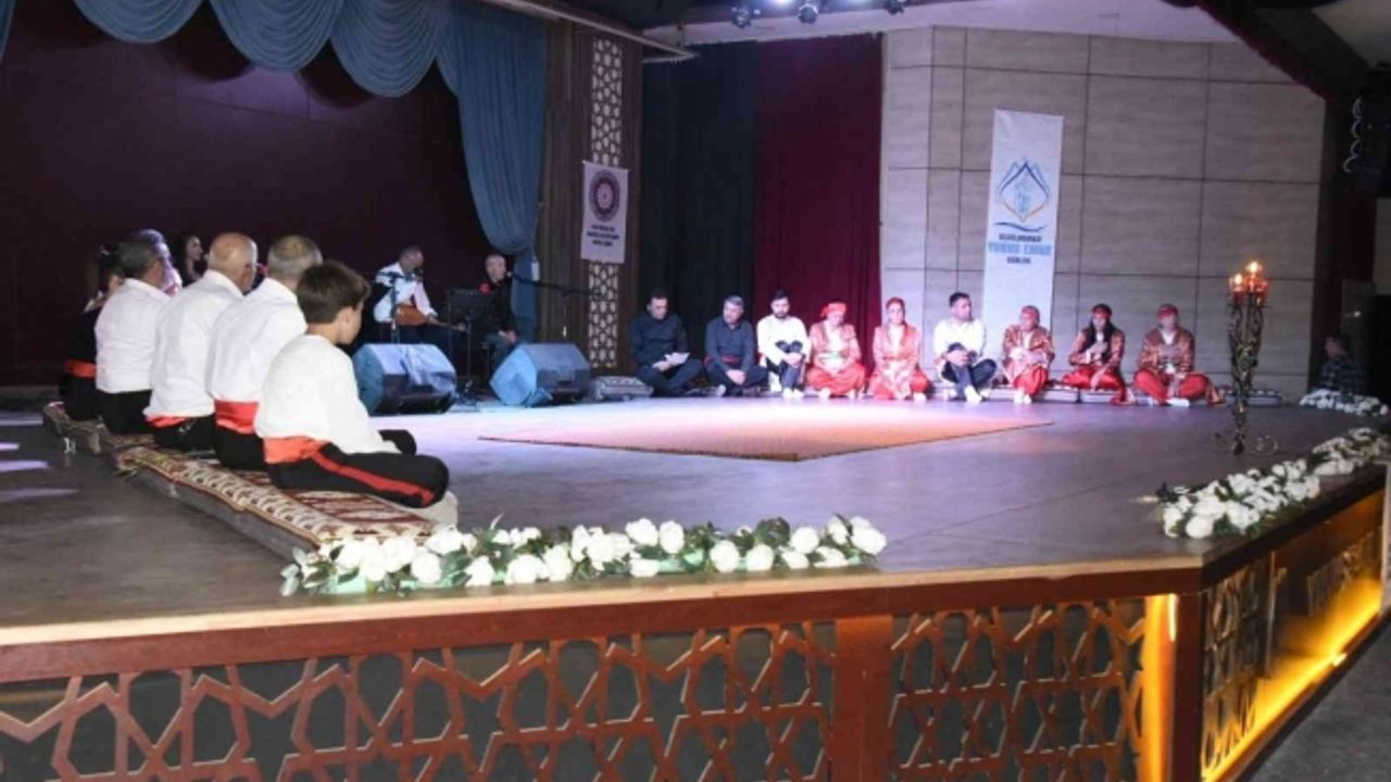 Yunus Emre Günleri dolu dizgin devam ediyor