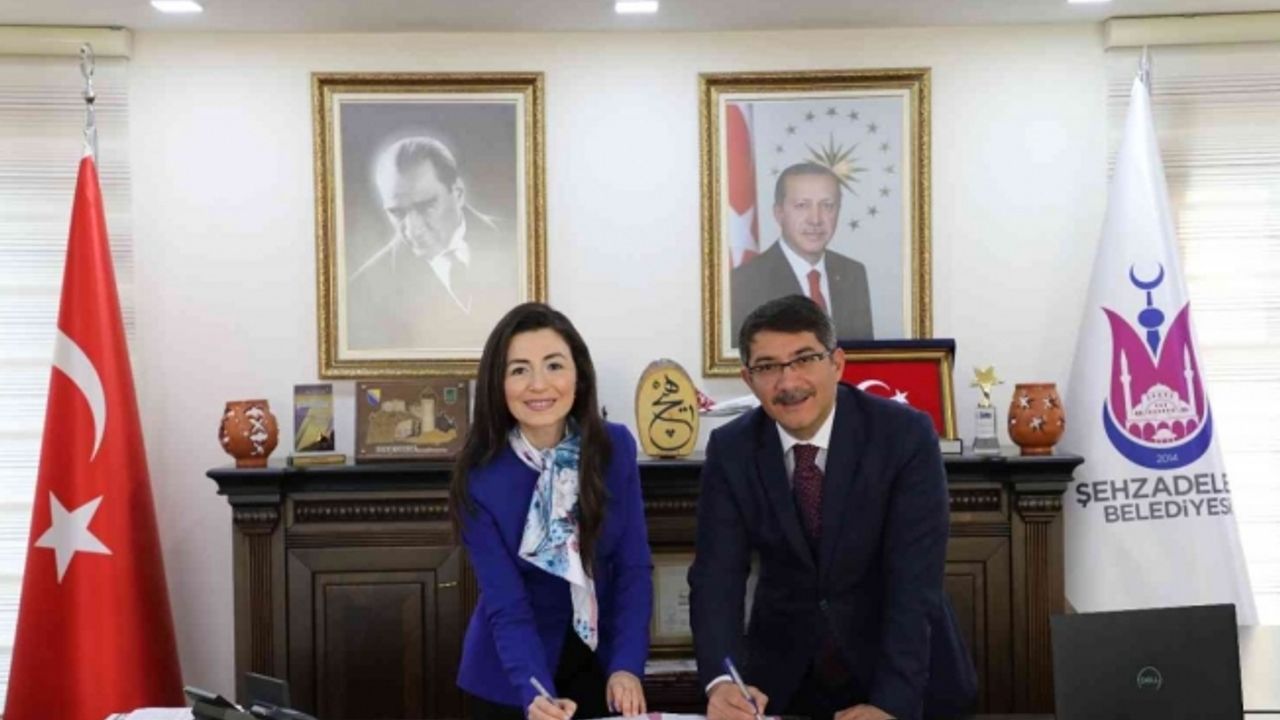 Şehzadeler Belediyesi ve Beyazay Derneği engelliler için güç birliği yaptı