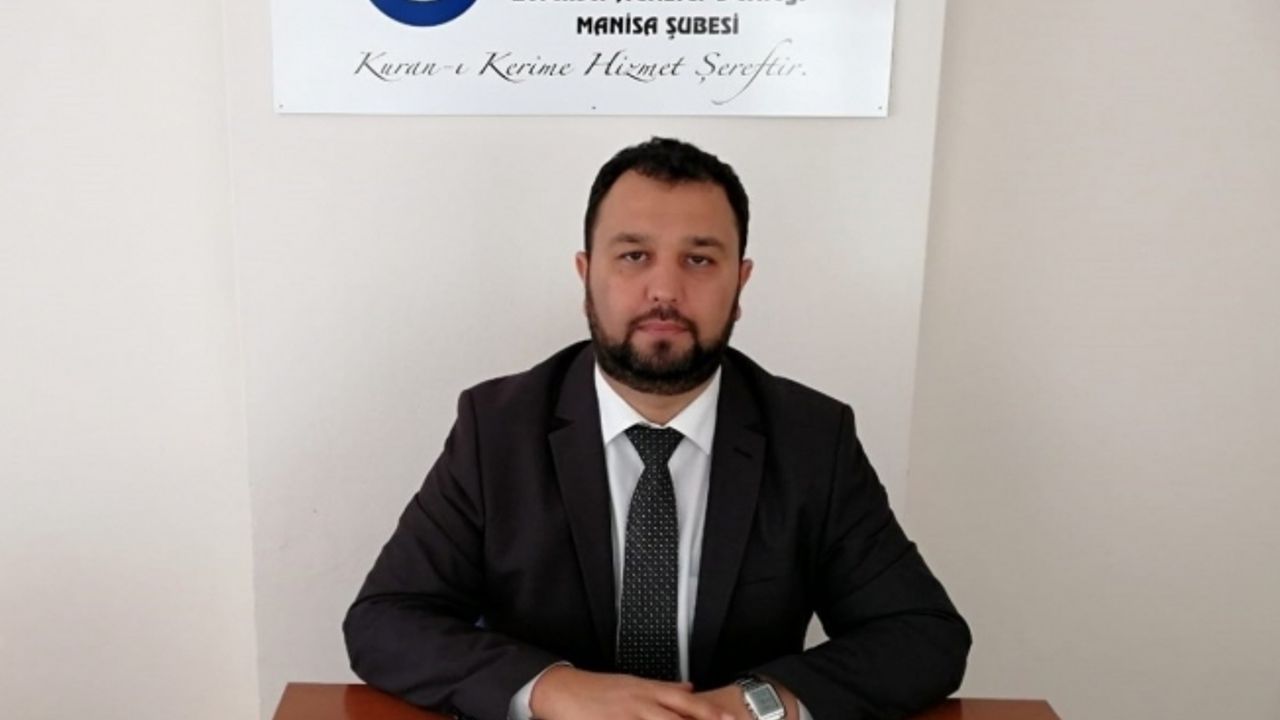 Depremde yitirilen her bir can için bir hatim