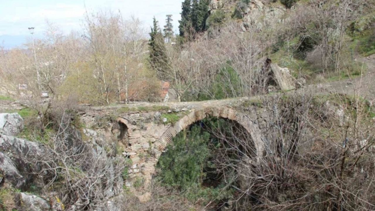 Tarihi Çaybaşı Su Kemeri turizme kazandırılmayı bekliyor