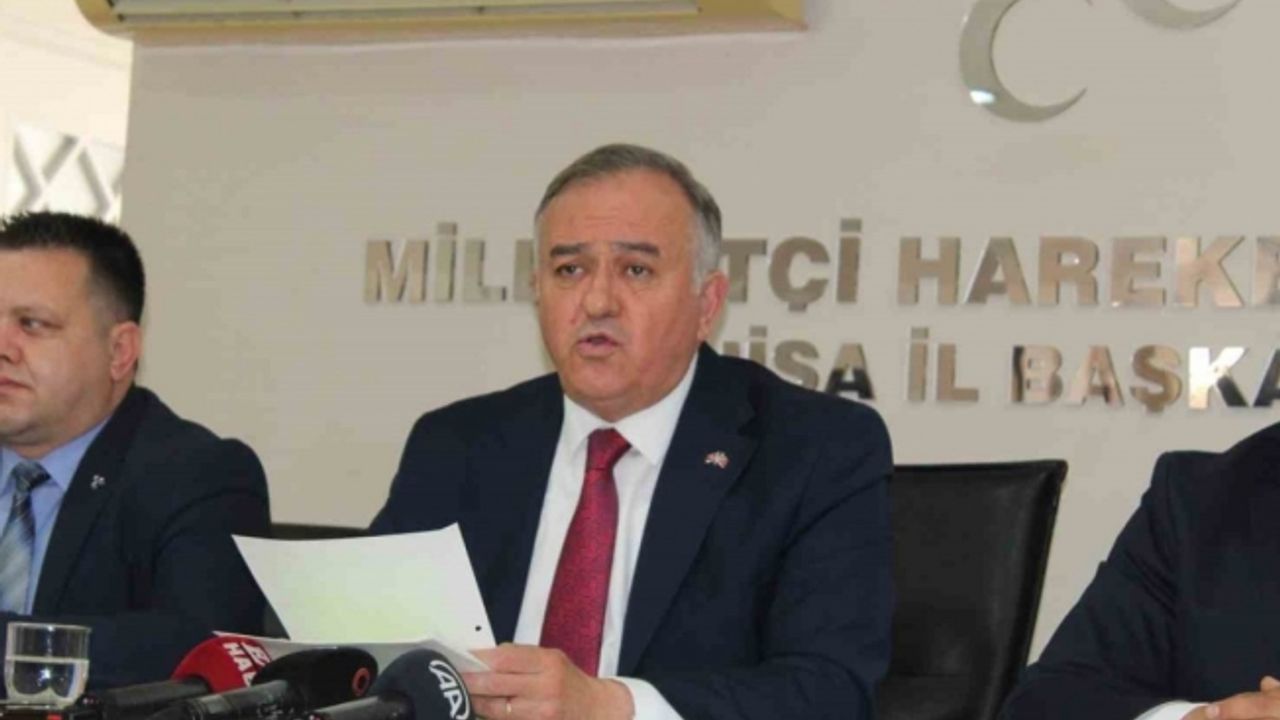 MHP’li Akçay: “Kılıçdaroğlu, taktığı milliyetçilik maskesini cilalamak için Ümit Özdağ ile işbirliği yaptı”
