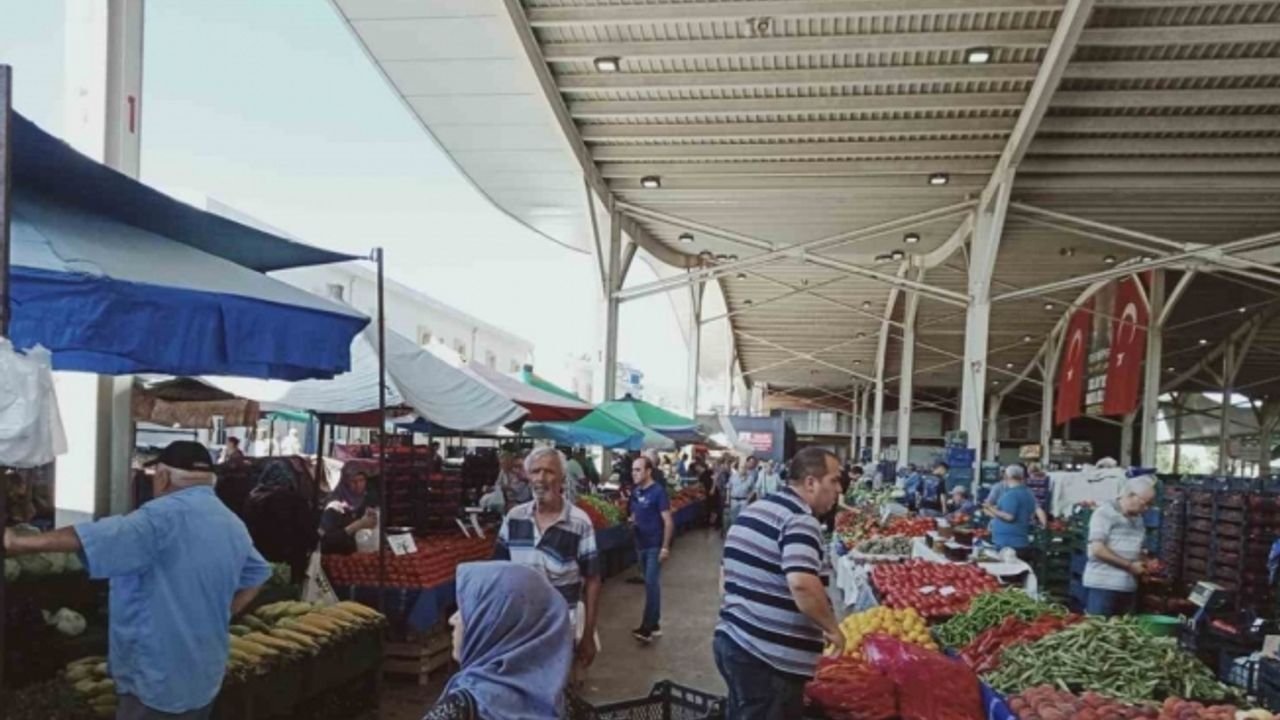 Salihli’de Çarşamba Pazarı bugün ve yarın açık kalacak