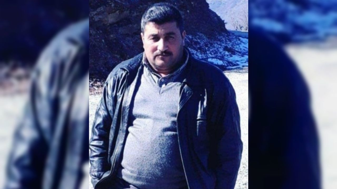 El frenini çekmeyi unuttuğu traktörün altında kalarak hayatını kaybetti