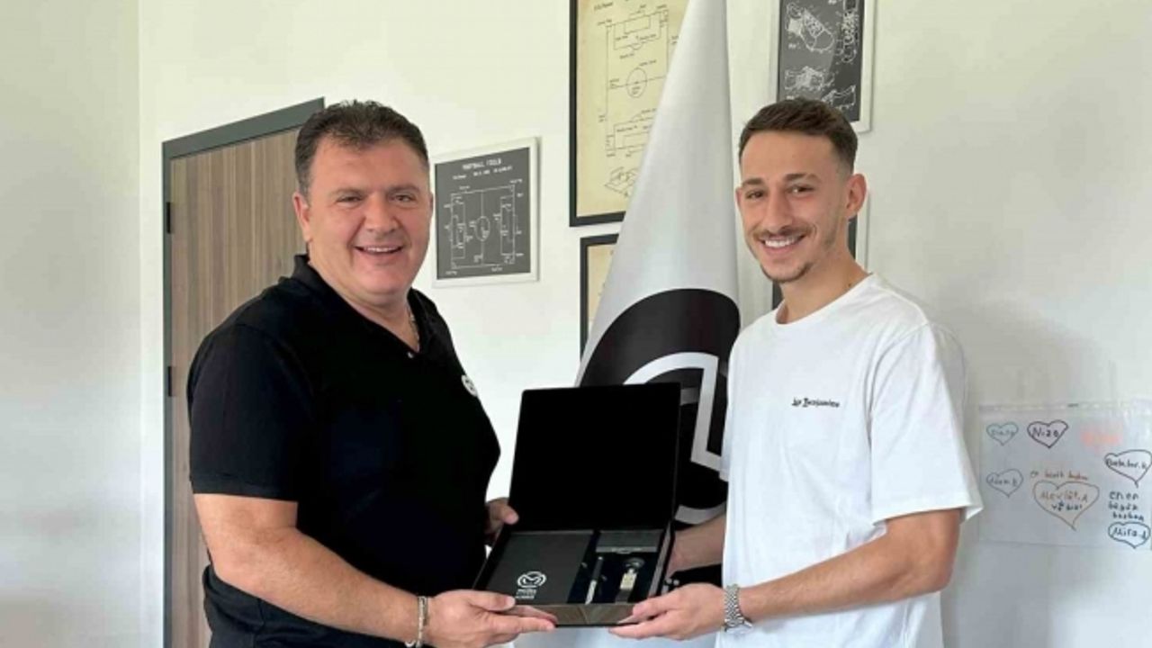 Manisa FK’dan Aliağa FK’ya transfer olan Mehmet Uysal’a teşekkür