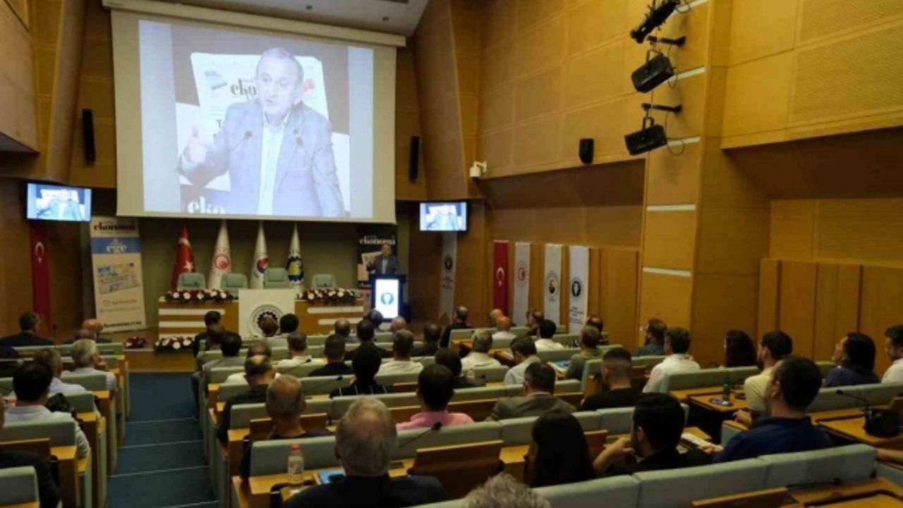 Manisalı iş adamları Dış Ticarette Yeni Ufuklar Buluşması’nda toplandı