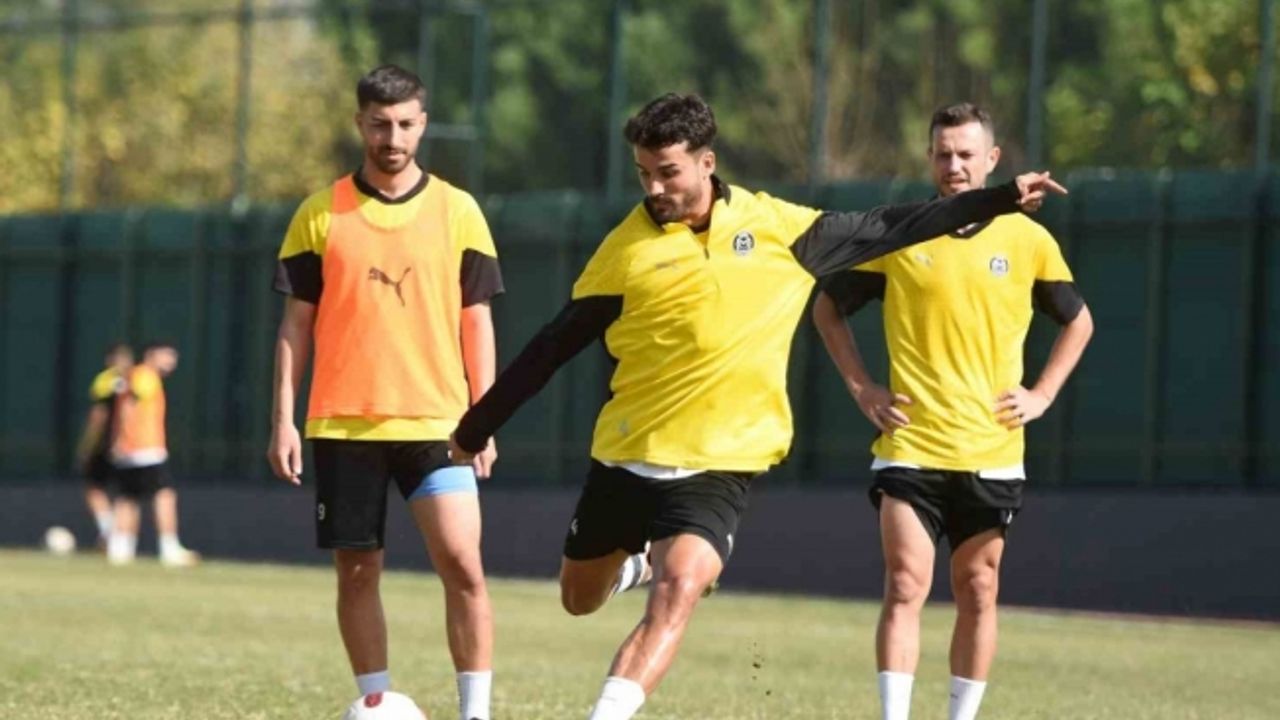 Manisa FK, Çorum FK maçı hazırlıklarını tamamladı