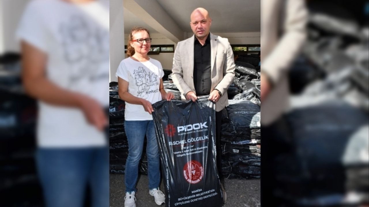 Salihli’de 500 üreticiye 2 bin zeytin toplama örtüsü