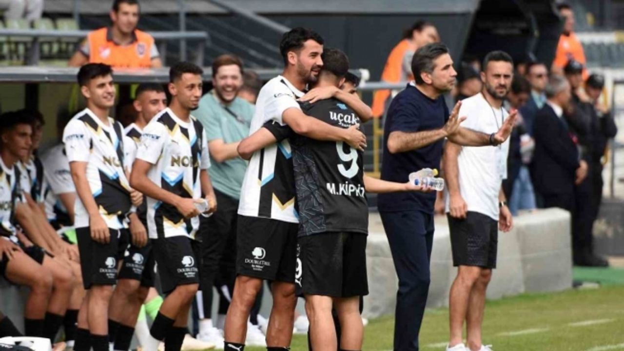 Ziraat Türkiye Kupası: Manisa FK: 3 - Pazarspor: 0