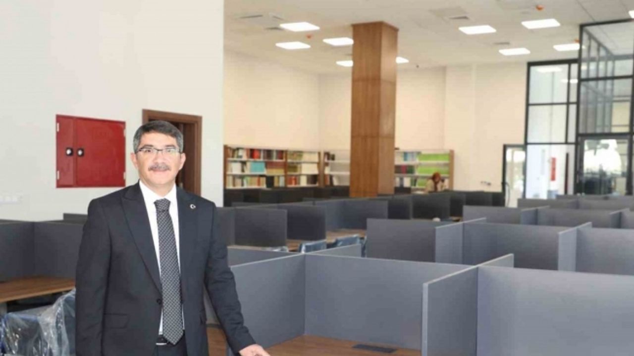Şehzadeler Millet Kütüphanesi ve Gençlik Merkezi hizmete giriyor