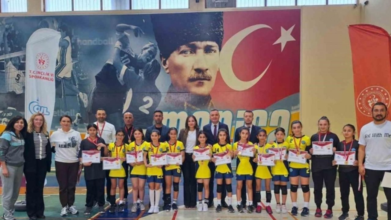 Manisa Okul Sporları Hentbol Küçükler Kız ve Erkek Yarı Final Müsabakaları
