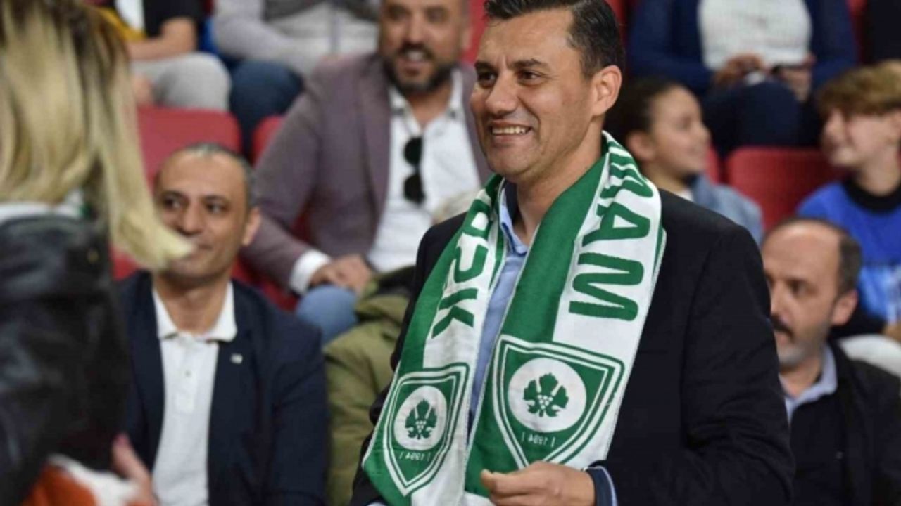 Türkiye Basketbol Süper Ligi: Manisa BBSK: 69 - Darüşşafaka: 62