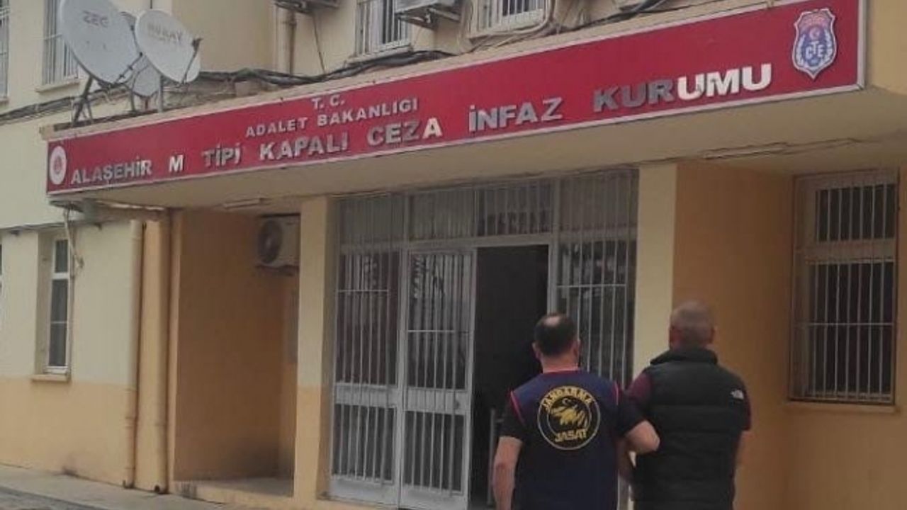 15 yıl hapis cezası bulunan FETÖ üyesi yakalandı