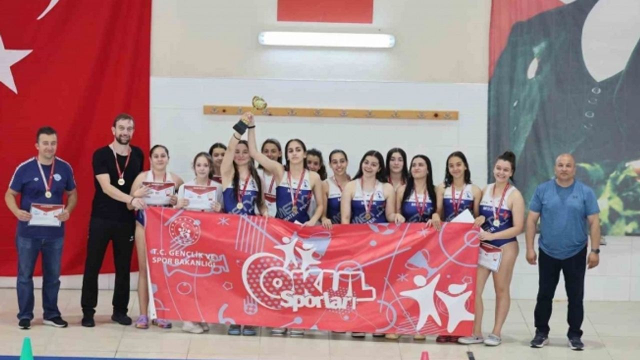 Okul Sporları Sutopu Gençler Türkiye Birinciliği Manisa’da yapıldı