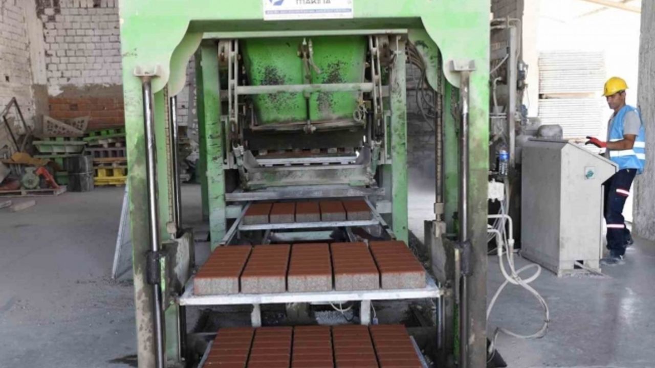 Şehzadeler Belediyesi 6 ay sonra yeniden üretime başladı