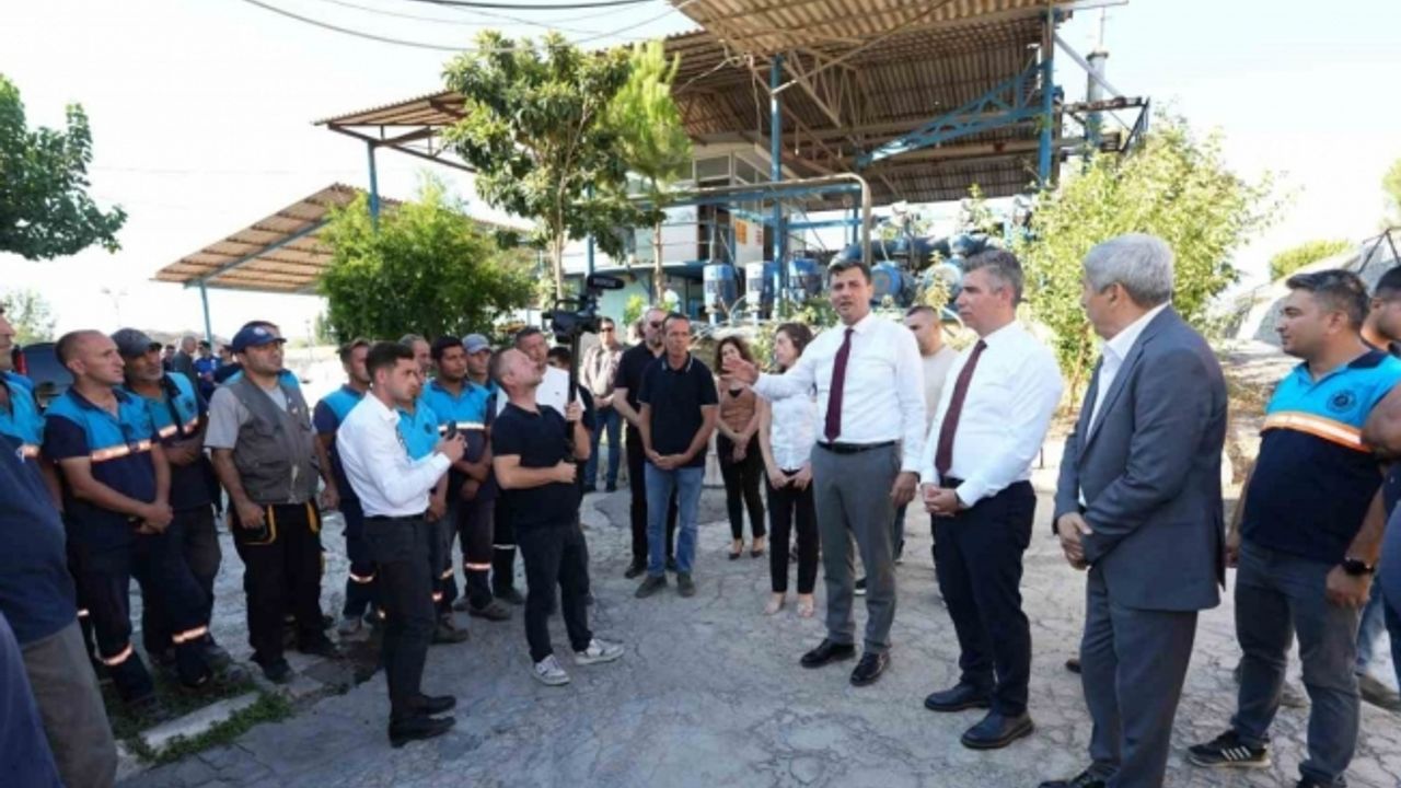 Başkan Zeyrek: “Empati kurun, sanki kendi evinizin suyu kesilmiş gibi davranın”