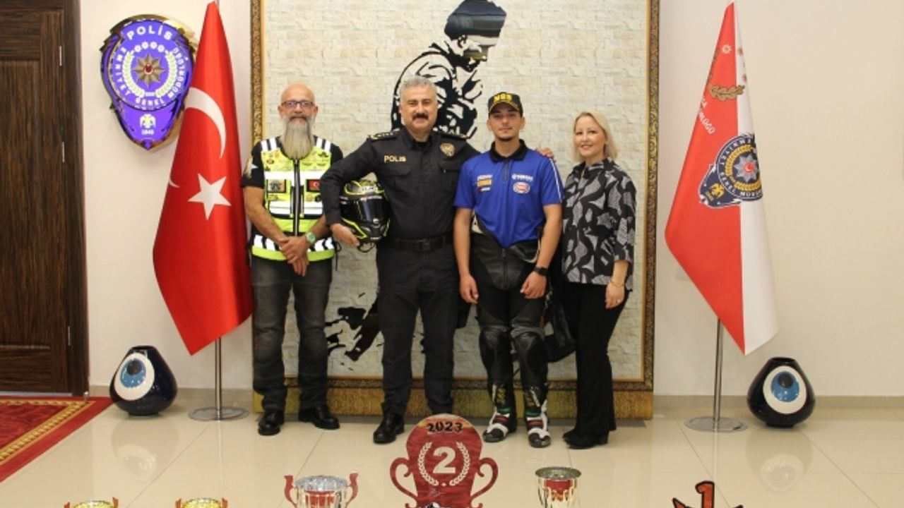 İl Emniyet Müdürü Aktaş, şampiyonu ağırladı