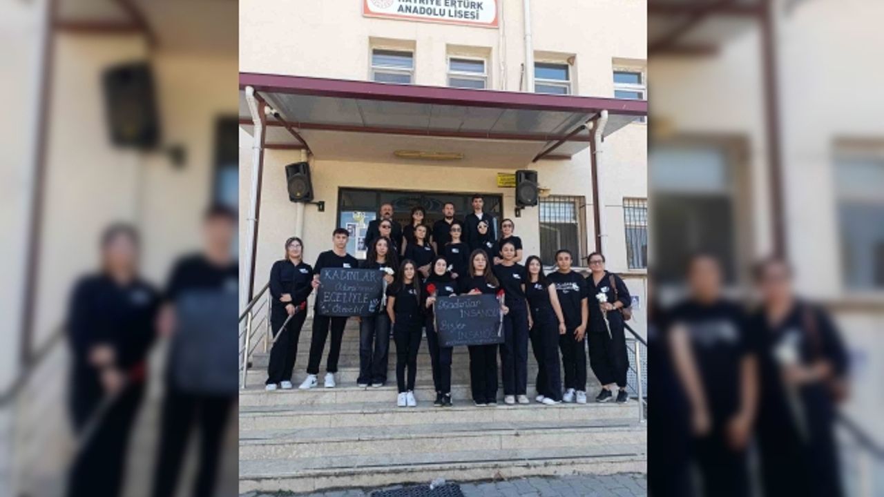 Sarıgöl Hayriye Ertürk Anadolu Lisesi’nden ’Kadına Şiddet Kader Değildir’ programı