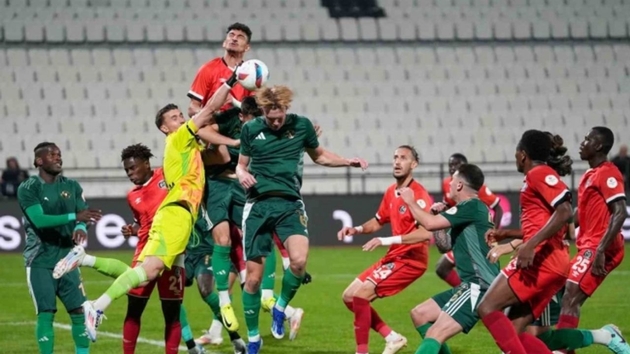 Trendyol 1. Lig: Manisa FK: 0 - Esenler Erokspor: 1