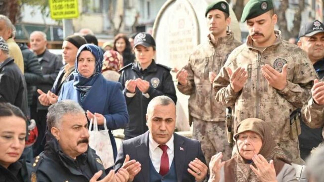 Manisalı Şehitler Hikmet Onan ve Hasan Akoral dualarla anıldı