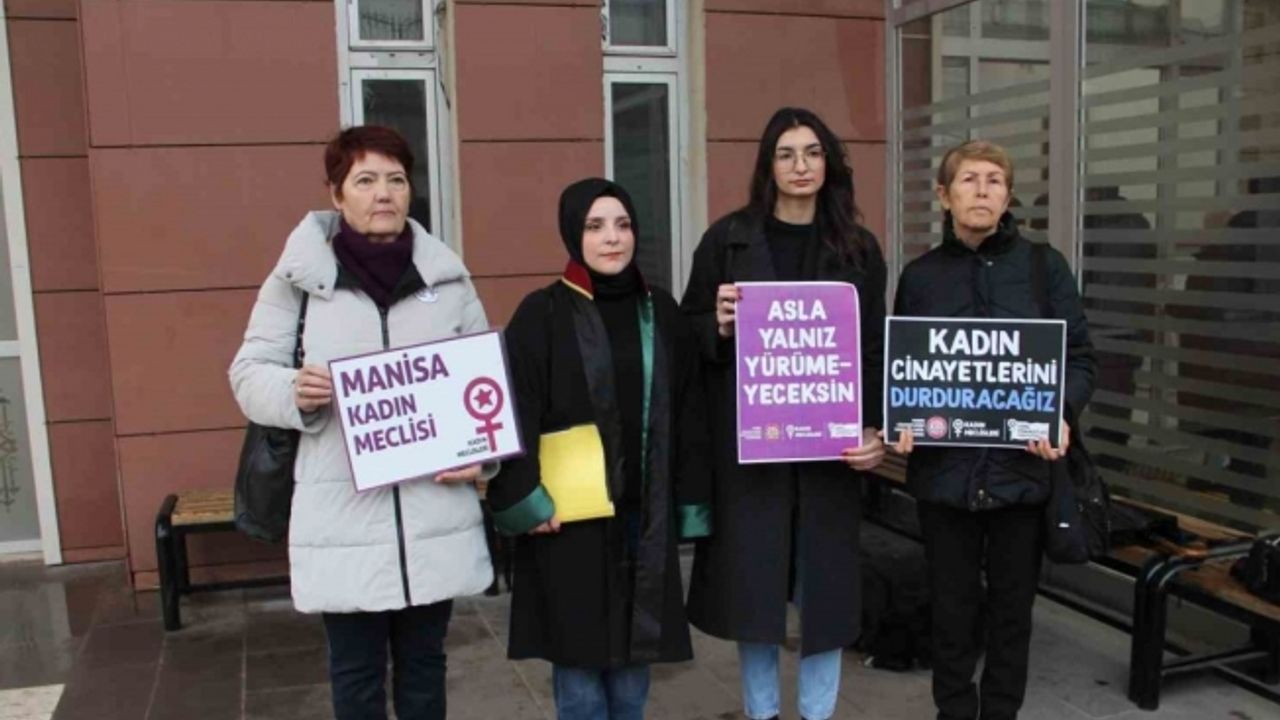 Bir kadını öldüren birini de yaralayan sanığın yargılanmasına devam edildi