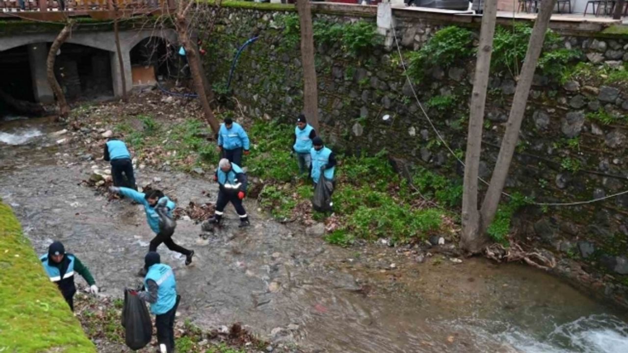 Çevresi tarihle çevrili olan Çaybaşı Deresi’nde hummalı çalışma