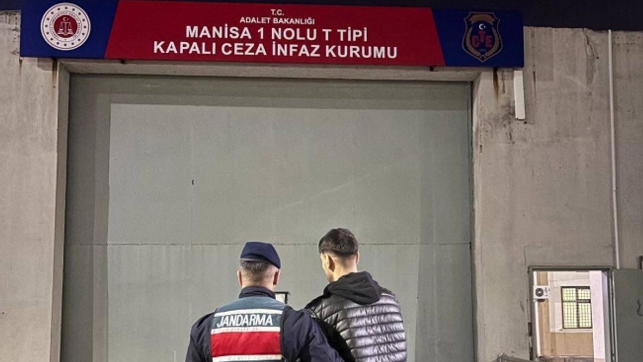 Manisa’da 5 ayrı suçtan aranan şahıs jandarma tarafından yakalandı
