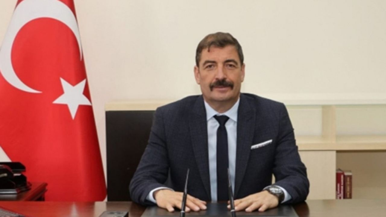 Kula Belediye Başkanı Hikmet Dönmez görevine iade edildi