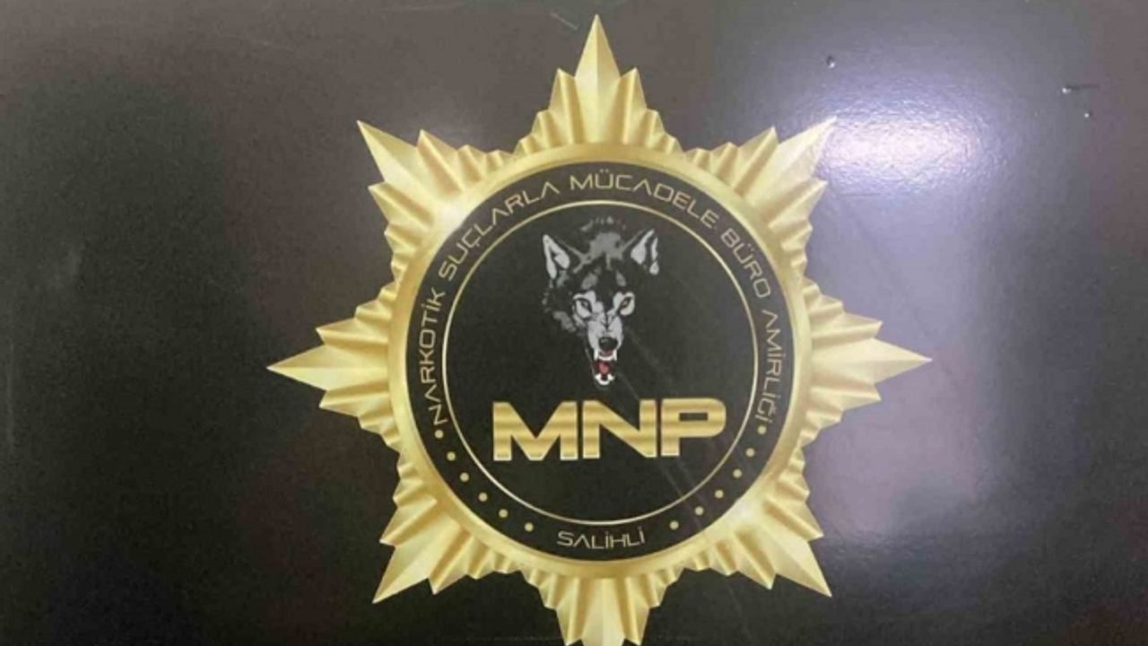 Manisa’da torbacı operasyonu: Üst aramasından 267 uyuşturucu hap çıktı