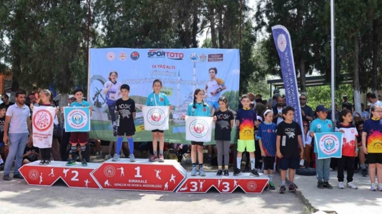 Manisalı sporculardan Oryantiring Türkiye Şampiyonası’nda büyük başarı